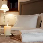 Nefeles Luxury Residences & Lounge Hotel Kardaras