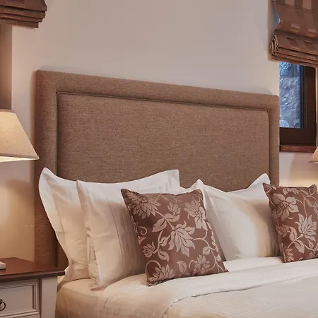 Nefeles Luxury Residences & Lounge