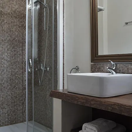 Nefeles Luxury Residences & Lounge Hotell Kardharás