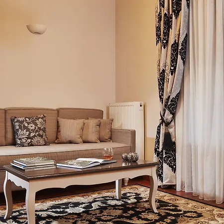 Nefeles Luxury Residences & Lounge 3* Kardharás