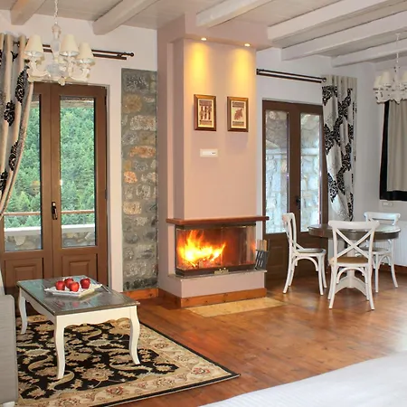 Nefeles Luxury Residences & Lounge Hotell 3*