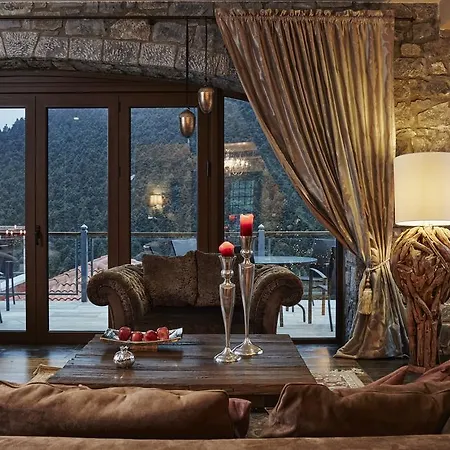 Nefeles Luxury Residences & Lounge