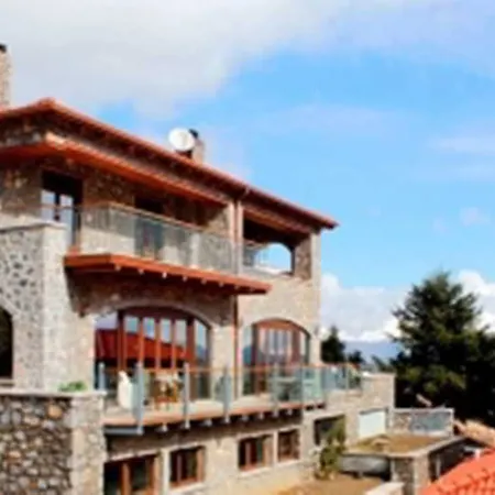 Nefeles Luxury Residences & Lounge Hotell 3*