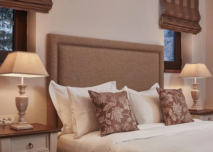 Nefeles Luxury Residences & Lounge