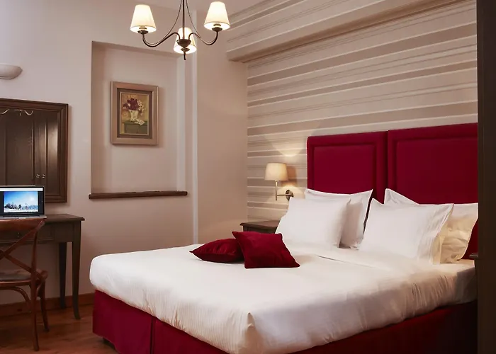 Nefeles Luxury Residences & Lounge Kardharás