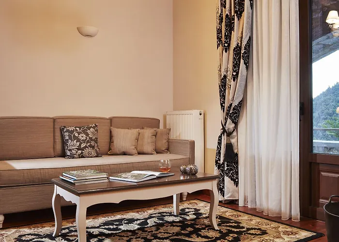 Nefeles Luxury Residences & Lounge 3* Kardharás