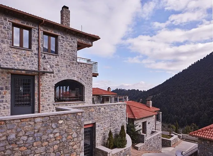 Nefeles Luxury Residences & Lounge 3*