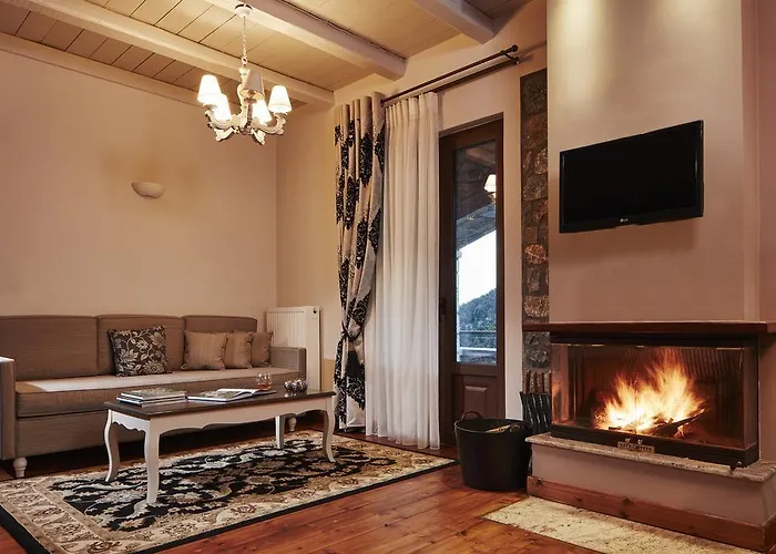 Nefeles Luxury Residences & Lounge Hotel Kardharás