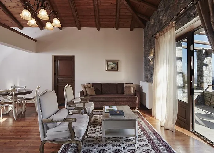 Nefeles Luxury Residences & Lounge Hotel