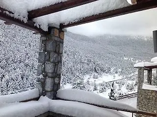 Hotel Nefeles Luxury Residences & Lounge Kardharás