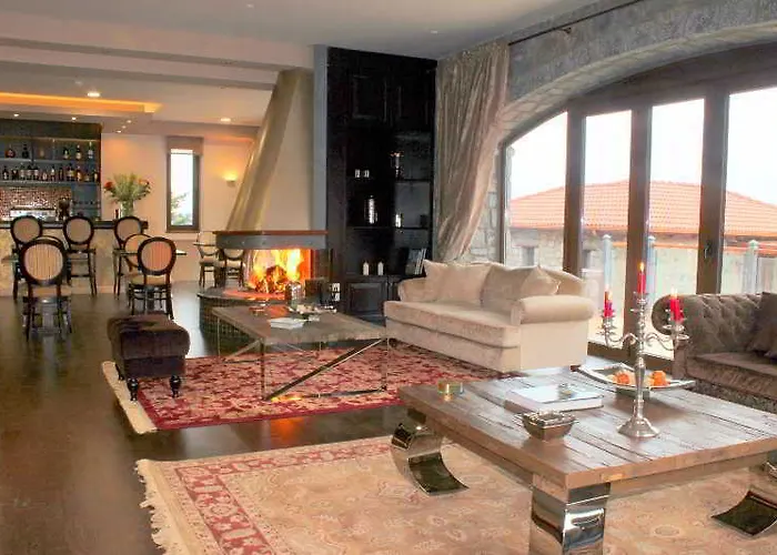 Nefeles Luxury Residences & Lounge Hotel Kardharás